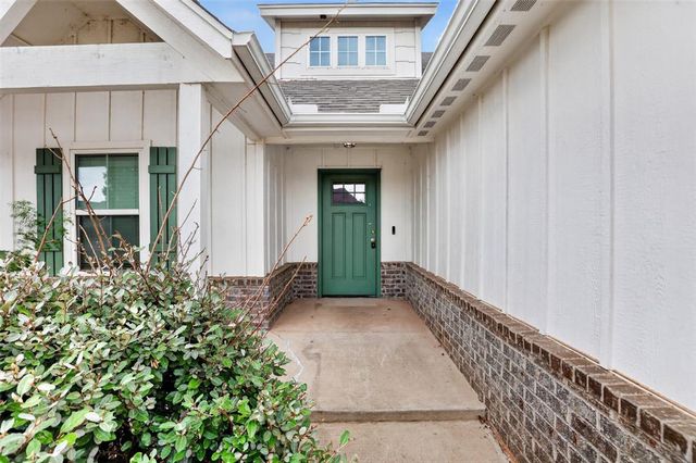 11108 SW 32nd Street, Yukon, OK 73099