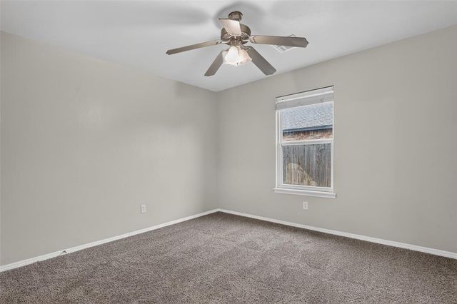 11108 SW 32nd Street, Yukon, OK 73099