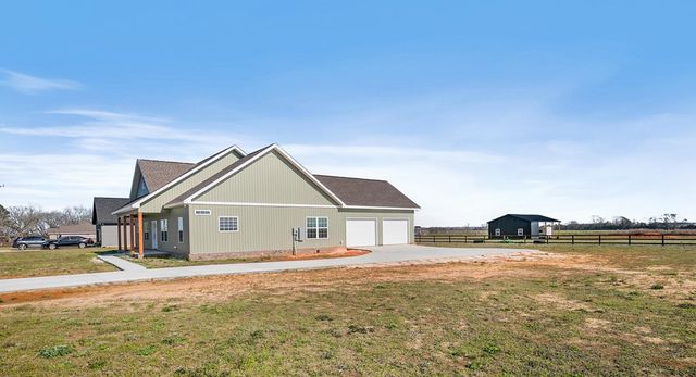 797 Judge Logue, Newton, AL 36352