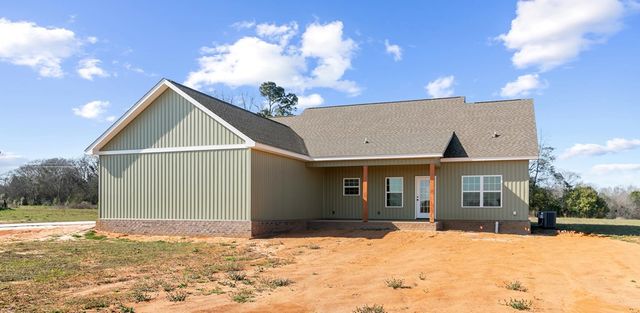 797 Judge Logue, Newton, AL 36352