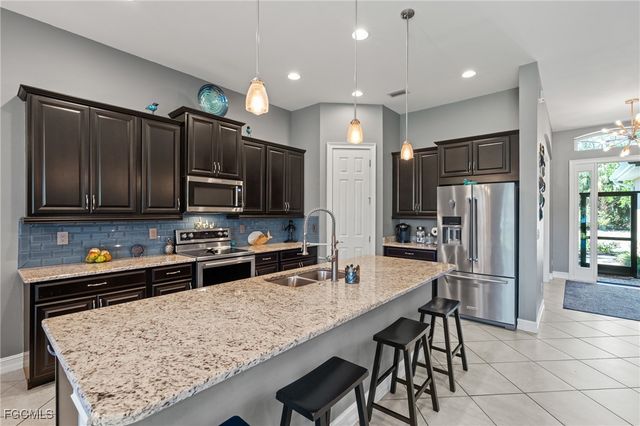 13110 Silver Thorn LOOP, North Fort Myers, FL 33903