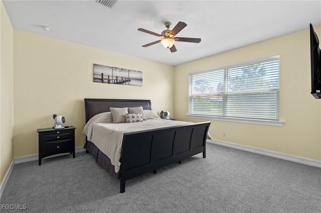 13110 Silver Thorn LOOP, North Fort Myers, FL 33903