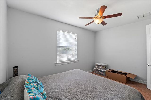 13110 Silver Thorn LOOP, North Fort Myers, FL 33903