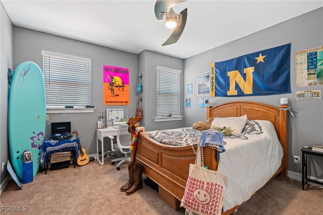 13110 Silver Thorn LOOP, North Fort Myers, FL 33903