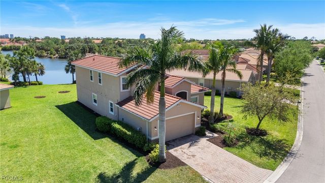 13110 Silver Thorn LOOP, North Fort Myers, FL 33903