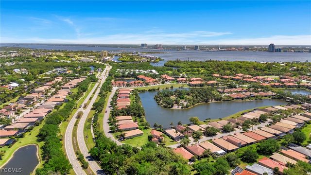 13110 Silver Thorn LOOP, North Fort Myers, FL 33903