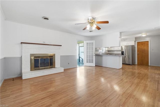 4710 Hatton Point RD, Portsmouth, VA 23703