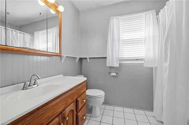 4710 Hatton Point RD, Portsmouth, VA 23703