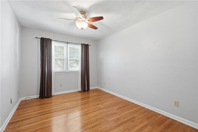 4710 Hatton Point RD, Portsmouth, VA 23703