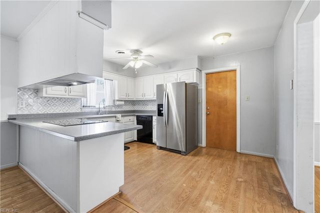 4710 Hatton Point RD, Portsmouth, VA 23703