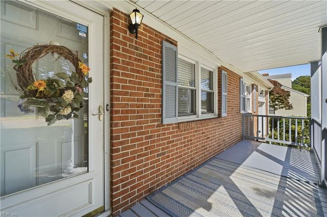 4710 Hatton Point RD, Portsmouth, VA 23703