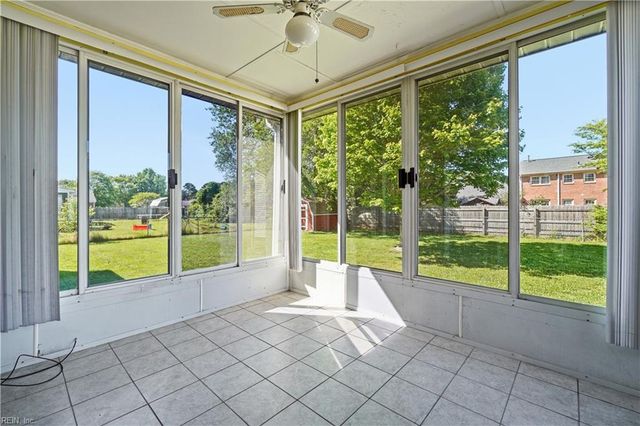 4710 Hatton Point RD, Portsmouth, VA 23703