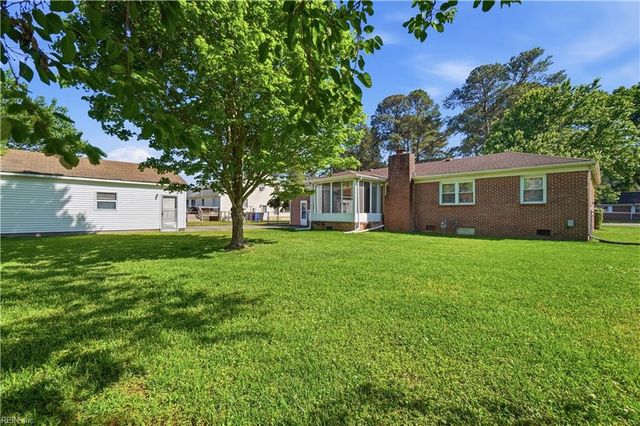 4710 Hatton Point RD, Portsmouth, VA 23703