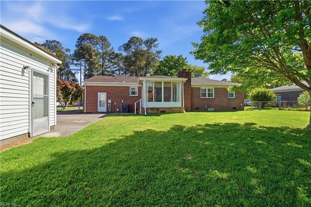 4710 Hatton Point RD, Portsmouth, VA 23703