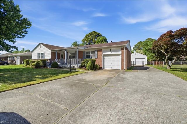4710 Hatton Point RD, Portsmouth, VA 23703
