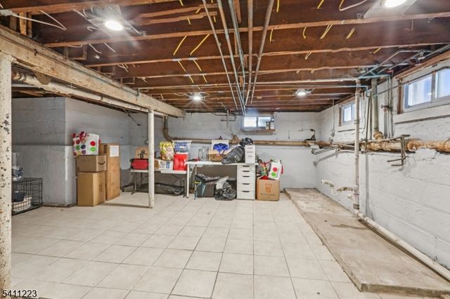 211 Newark Ave, Bloomfield Twp., NJ 07003