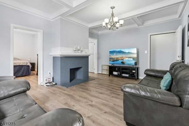 211 Newark Ave, Bloomfield Twp., NJ 07003