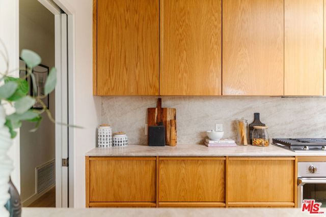 640 Bohlig Road, Glendale, CA 91207