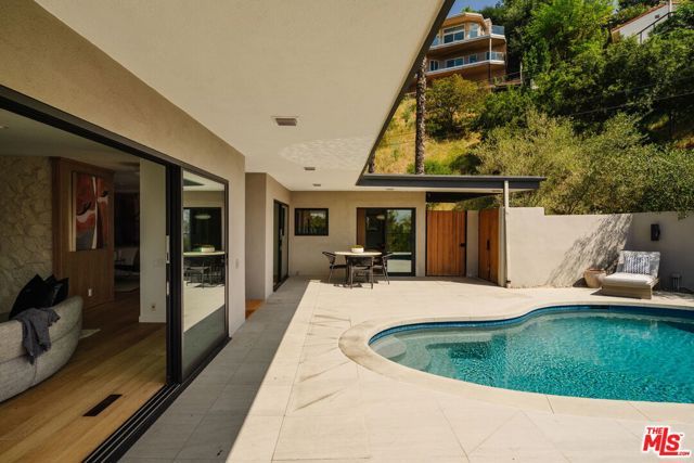 640 Bohlig Road, Glendale, CA 91207