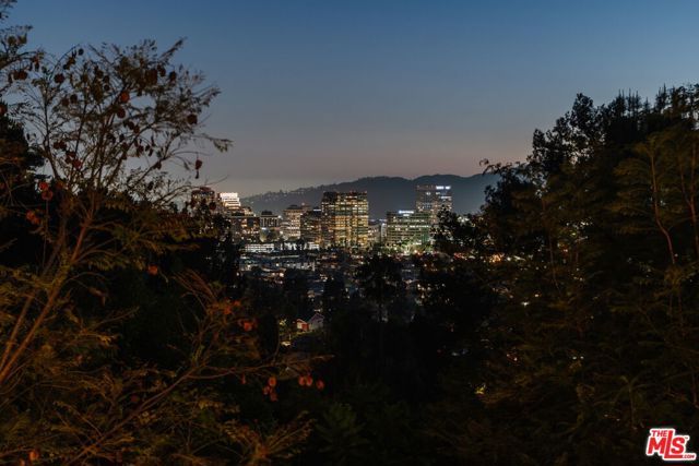 640 Bohlig Road, Glendale, CA 91207