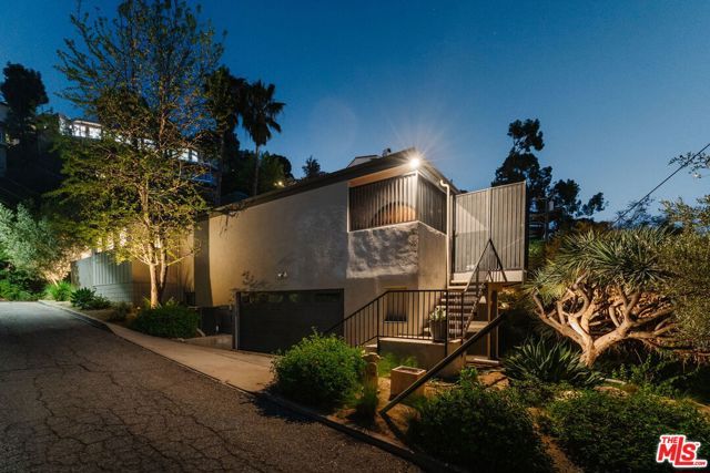 640 Bohlig Road, Glendale, CA 91207