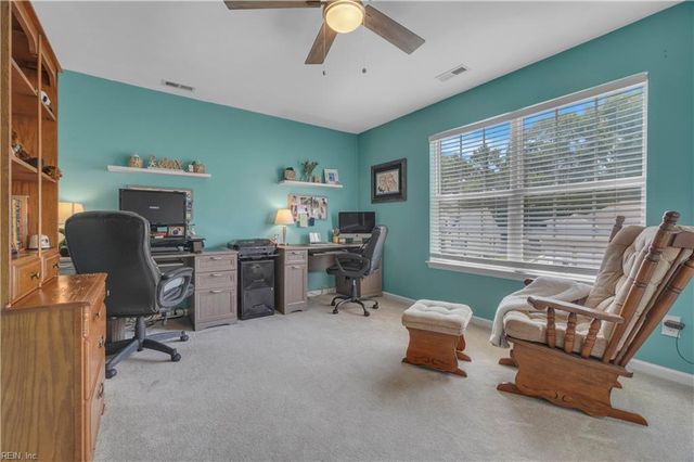 202 Deanes Station RD, Suffolk, VA 23435