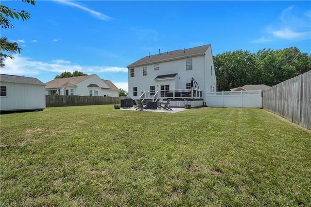 202 Deanes Station RD, Suffolk, VA 23435