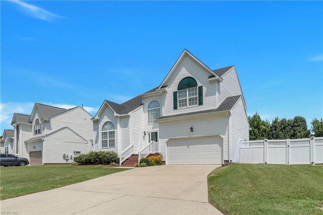 202 Deanes Station RD, Suffolk, VA 23435