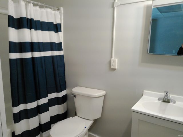 1619 Leer Street, South Bend, IN 46613