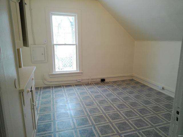 1619 Leer Street, South Bend, IN 46613