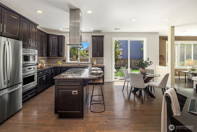 21435 SE 2nd Street, Sammamish, WA 98074