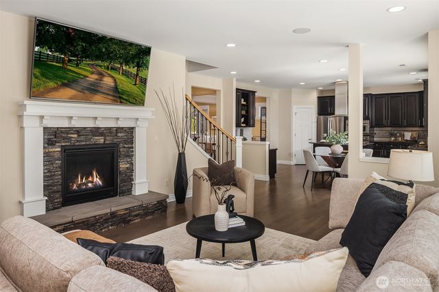 21435 SE 2nd Street, Sammamish, WA 98074