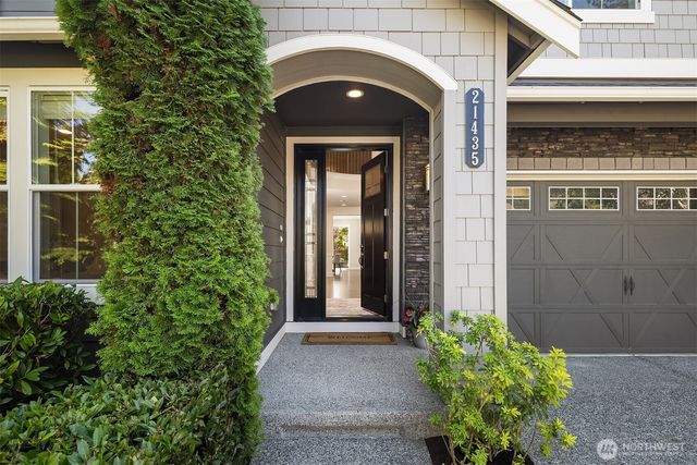 21435 SE 2nd Street, Sammamish, WA 98074