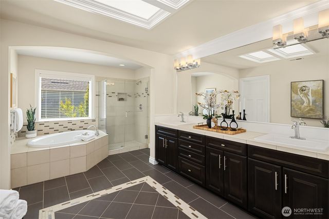 21435 SE 2nd Street, Sammamish, WA 98074