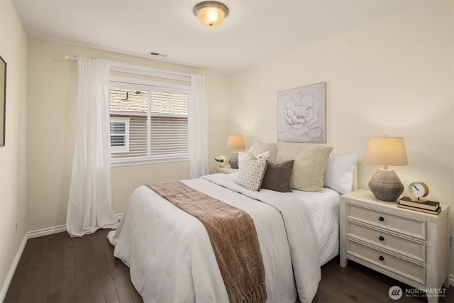 21435 SE 2nd Street, Sammamish, WA 98074