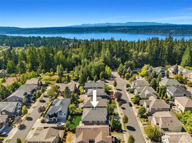 21435 SE 2nd Street, Sammamish, WA 98074