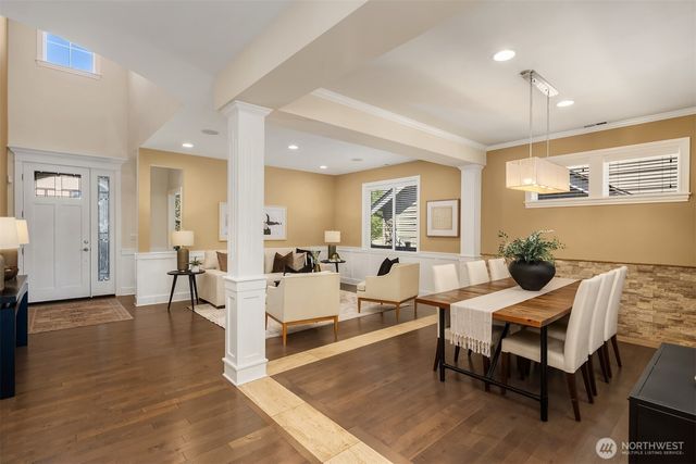 21435 SE 2nd Street, Sammamish, WA 98074