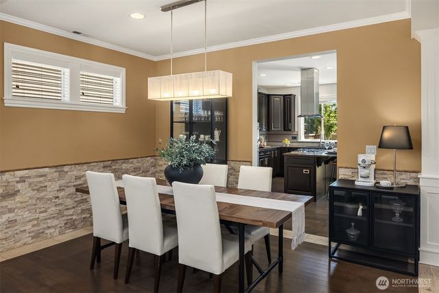 21435 SE 2nd Street, Sammamish, WA 98074