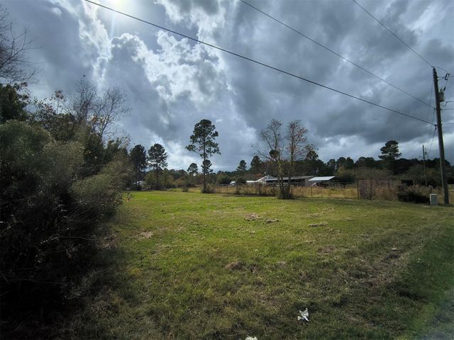 1046 County Road 3479a, Cleveland, TX 77327