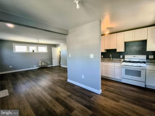 2713 CHESLEY AVE, Baltimore, MD 21234