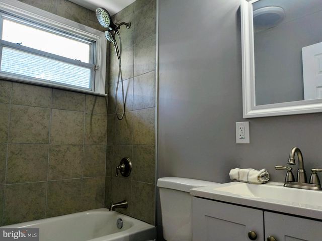2713 CHESLEY AVE, Baltimore, MD 21234