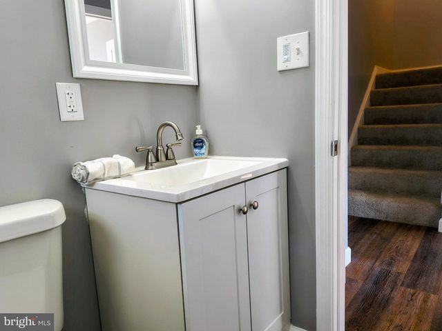 2713 CHESLEY AVE, Baltimore, MD 21234