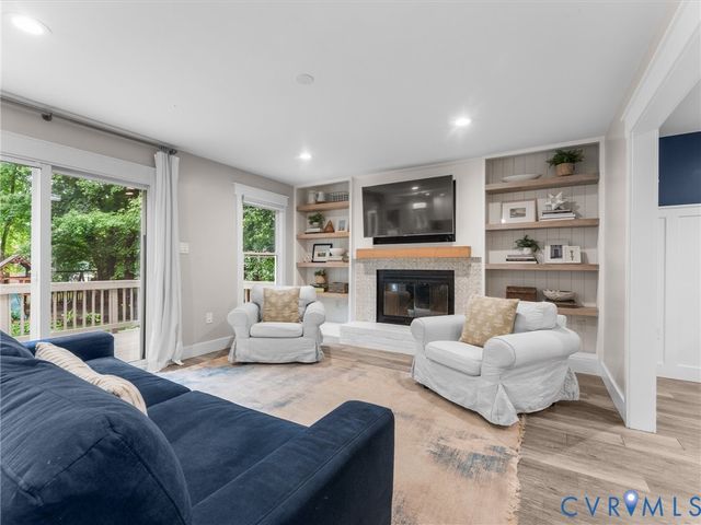 9637 Hastings Mill Dr, Glen Allen, VA 23060