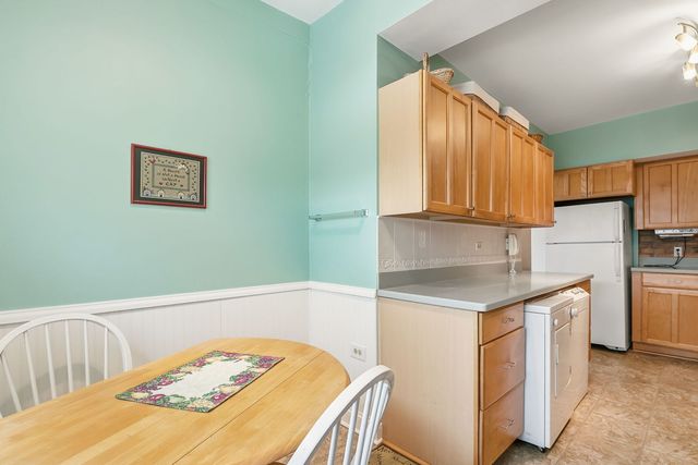 1533 W Thorndale Avenue 3W, Chicago, IL 60660