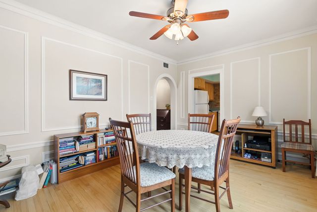 1533 W Thorndale Avenue 3W, Chicago, IL 60660