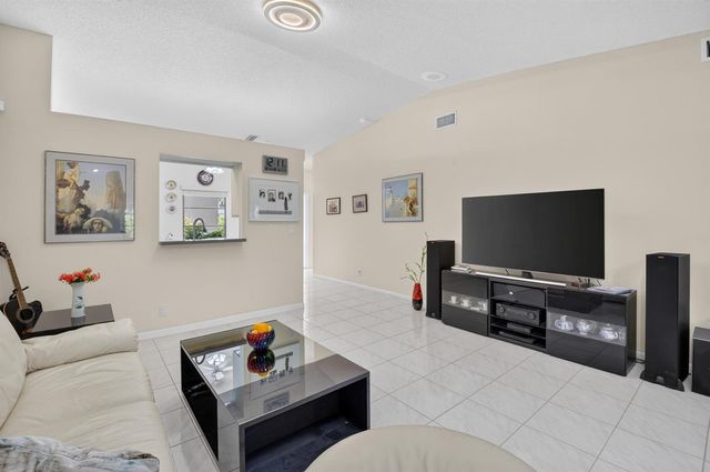 8246 Springview Terrace, Boca Raton, FL 33496