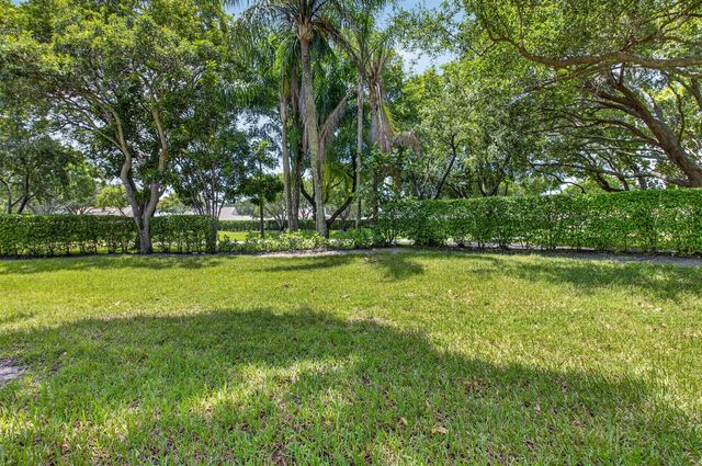 8246 Springview Terrace, Boca Raton, FL 33496