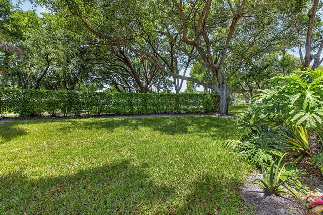8246 Springview Terrace, Boca Raton, FL 33496