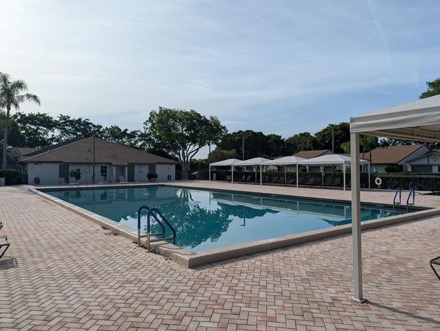 8246 Springview Terrace, Boca Raton, FL 33496