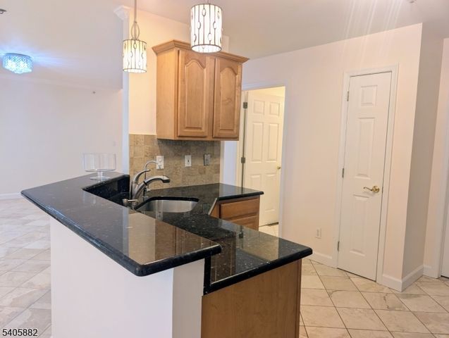 3038 King Ct, Green Brook Twp., NJ 08812